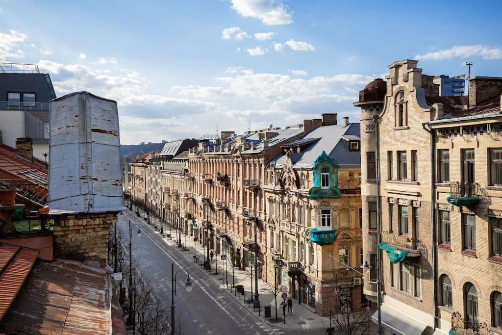 Luxury Apartment In Gediminas Avenue With Terrace VNO Exterior photo